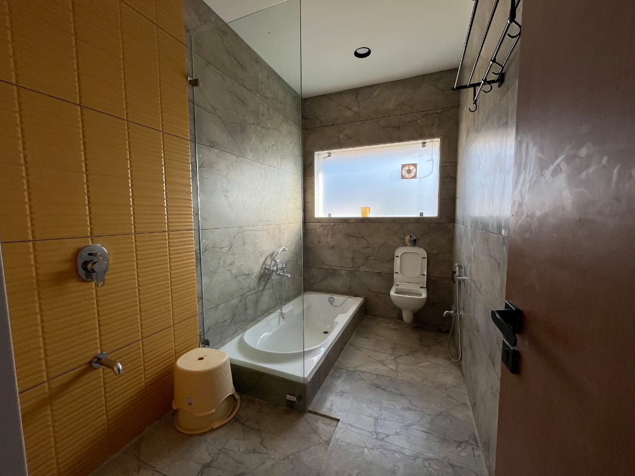 image4